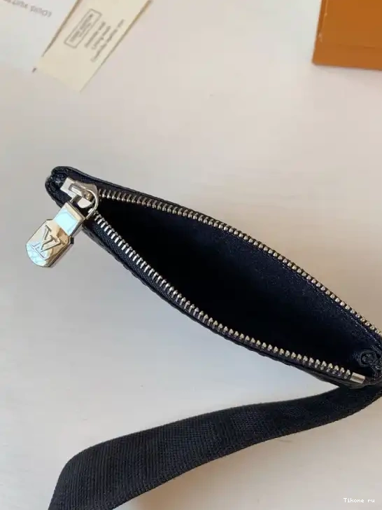 Cheap MESSENGER TRIO LOUIS VUITTON 0629